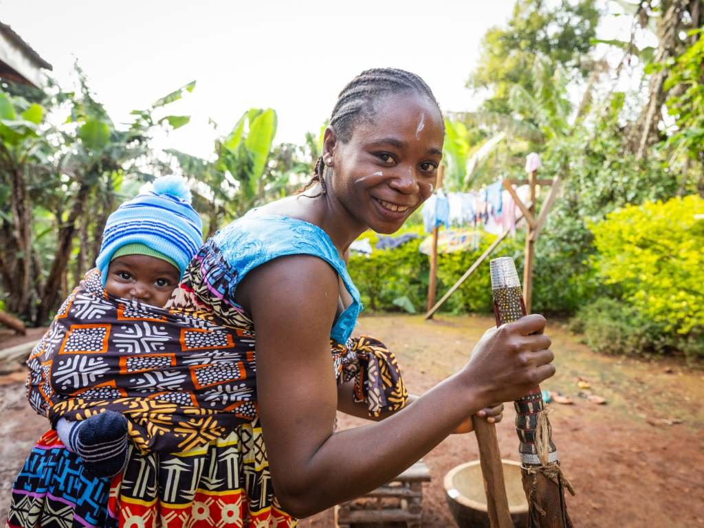Mata Digerogoti Tumor Ganas, Bantu Alza Darurat Operasi & Kemo Rutin